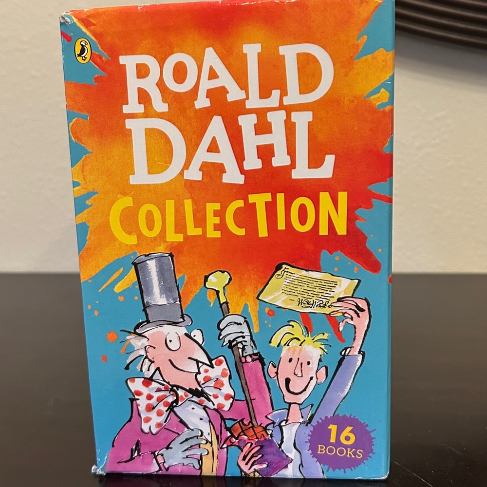 Roald Dahl Collection - Fantastic Stories. 16 Book Box Set - Picture 11 of 13